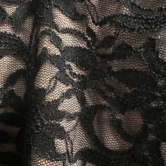 New Noir Halter Top Dress - Picture 3 of 4